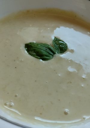 Una foto de Salsa de ajo, mayonesa🥙 y mostaza🍯🌮