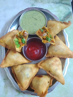 મિક્સ કઠોળ સમોસા રેસીપી મુખ્ય ફોટો