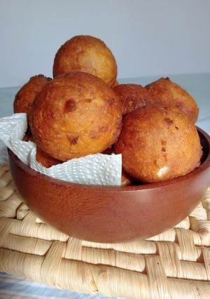 Una foto de Buñuelos de kefir y jengibre. 🇮🇹 Fritelle di kefir e zenzero