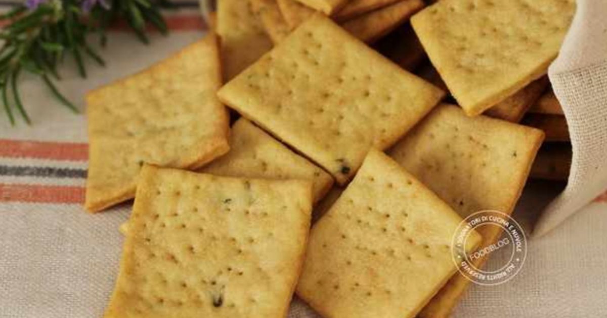 Ricetta Crackers Al Rosmarino di Alessandra Barbone - I sognatori di ...