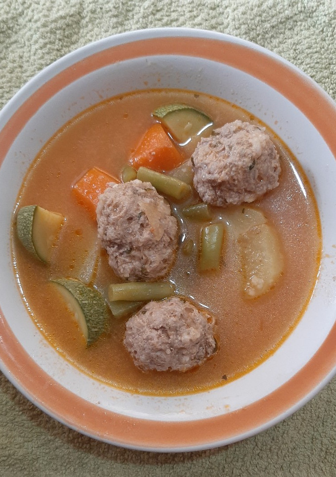 Una foto de Albóndigas en caldillo para principiantes