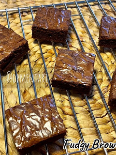 Foto resep Fudgy Brownies Shiny Crust