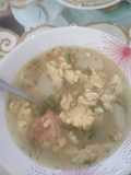 Caldo caldence, con huevo frito