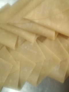 A picture of Samosa pockets.