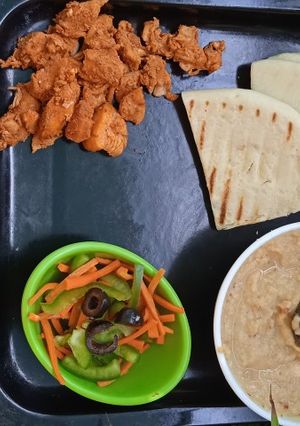 A picture of Shawarma platter.