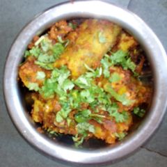 A picture of Stuffed gourd potato.