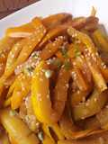 Fideos de calabacín amarillo en salsa...🍝