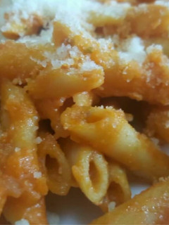 Una foto de Macarrones con chorizo y zanahoria en thermomix
