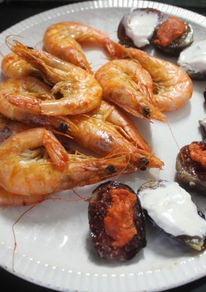 Foto principal de Gambas al grill doble con higos rellenos