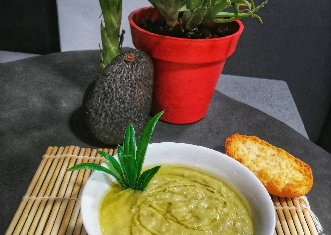 Gazpacho de Aguacate