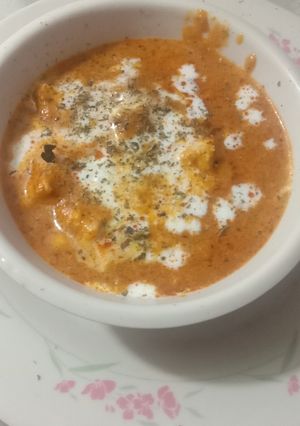 A picture of Shahi paneer.