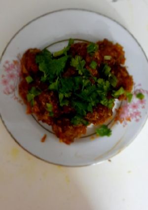 A picture of Veg Manchurian balls from leftover rice.