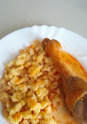 Háztáji kakaspörkölt nokedlivel recept fotója