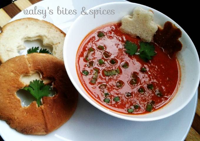 Spicy hot tomatoe soup