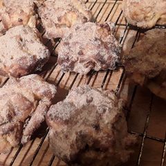 A picture of Sig's German little Apple Cakes.