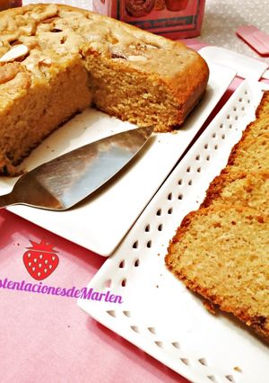 Foto principal de Bizcocho de Mantequilla y Nata (apto para intolerantes a la lactosa)
