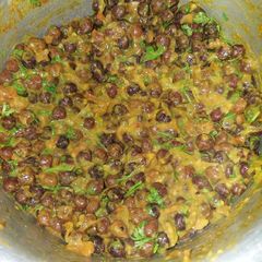 A picture of Chana masala.