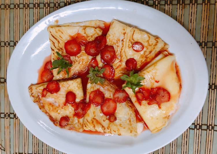 Recipe of Award-winning Thick Strawberry Crepes