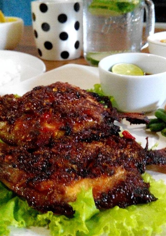 Foto resep Ikan bawal bakar nyaman (pakai teflon)