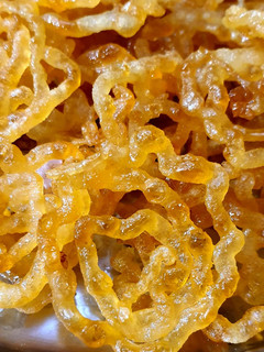 कुरकुरी रसीली जलेबी (kurkuri rasili jalebi recipe in Hindi) रेसिपी मुख्य फोटो