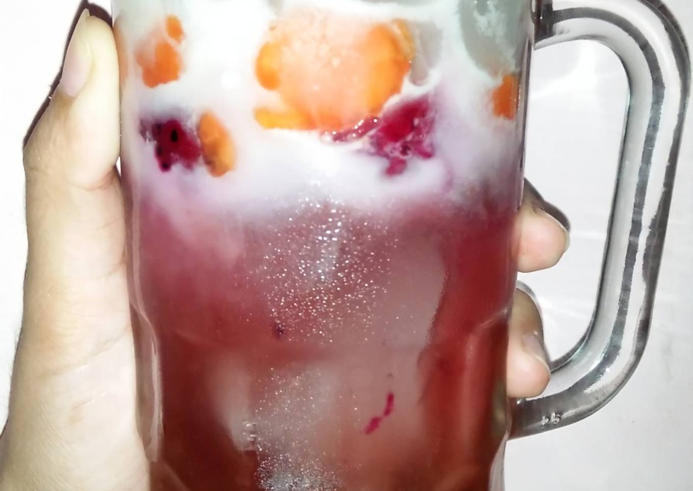 Es buah Penacau (pepaya naga cincau)