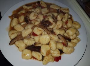 Salsa de hongos shiitake Una foto de Salsa de hongos shiitake