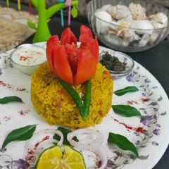 A picture of Yellow rice (tahari).