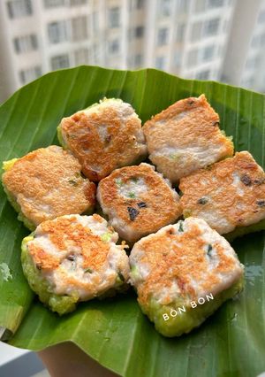 Hình của món Chả Cá Thác Lác Ép Xôi Chiên.