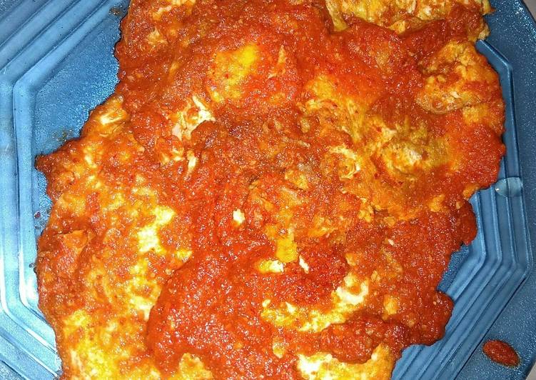 Resep Telor ceplok balado oleh Dapur Rahman Cookpad