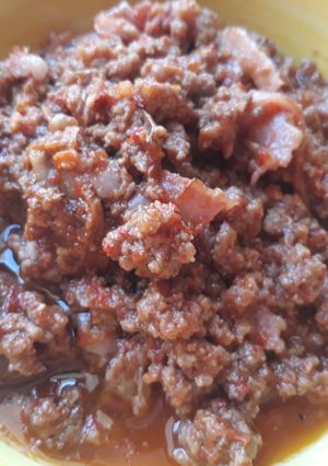 A picture of Corn beef sauce.