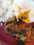 🍆🥕🧅🥚Verduras con salsa de soja, champiñones huevo y arroz