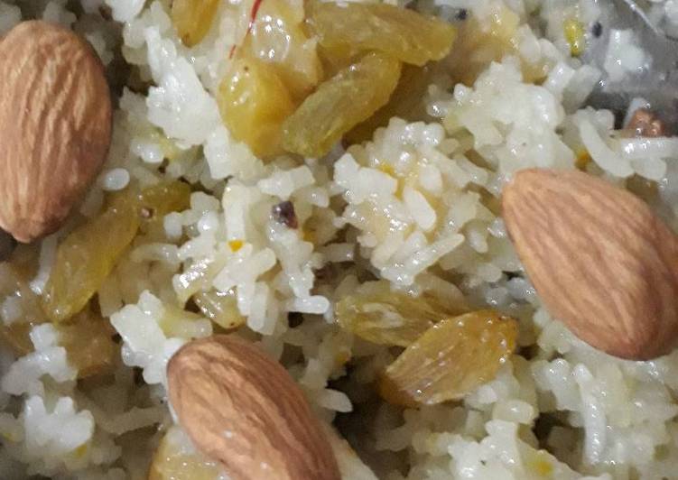 Rice with Jaggery (gud ke chawal)