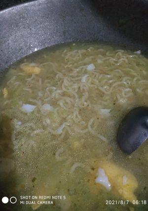 Foto resep Sarapan mi sayur telur