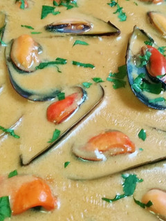 Una foto de Mejillones a la fina crema de cava