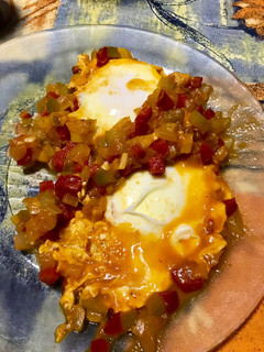Una foto de Shakshuka (huevos estilo Marroquí)