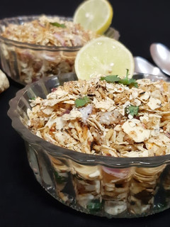 चुरमुर पापड़ चाट (churmur papad chaat recipe in Hindi) रेसिपी मुख्य फोटो