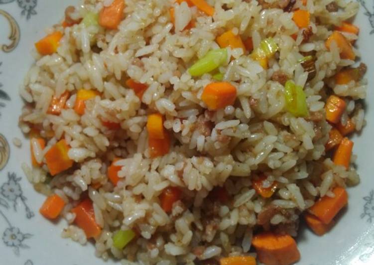 Resep Nasi goreng simple,gurih, 15 menit jadi, Bikin Ngiler