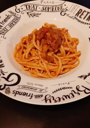 Une photo de Linguines aux aubergines 🍆