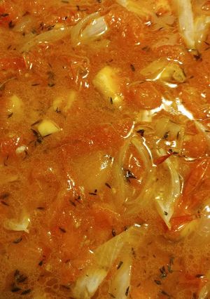 A picture of Easy tomato sauce with Shrimp.