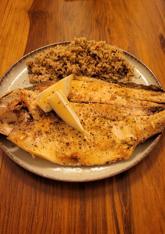 Una foto de Pacu a las hierbas con quinoa!!