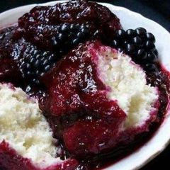 A picture of Blackberry Dumplings.