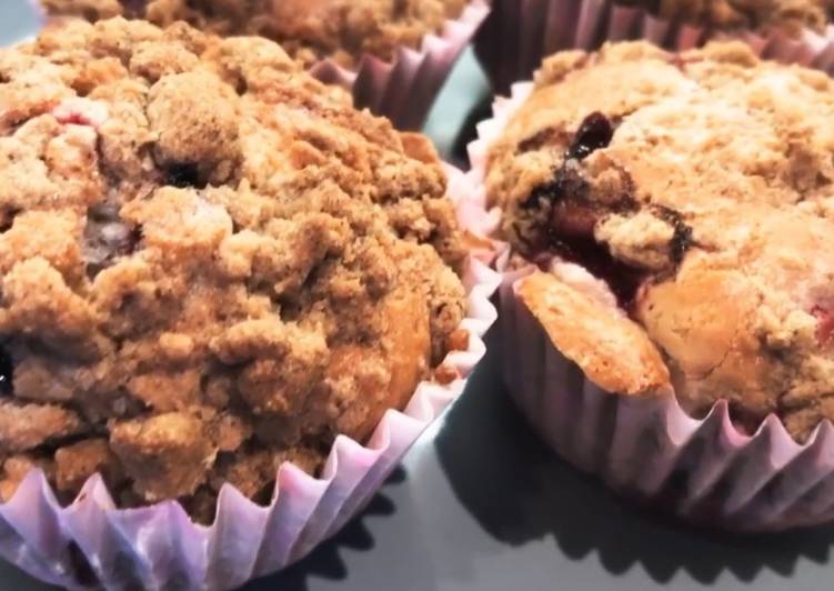 How to Make Any-night-of-the-week Berry Muffins