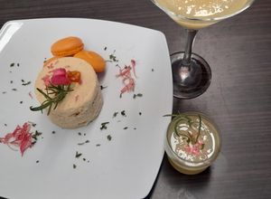 Una foto de Sorbet de naranja con vino blanco