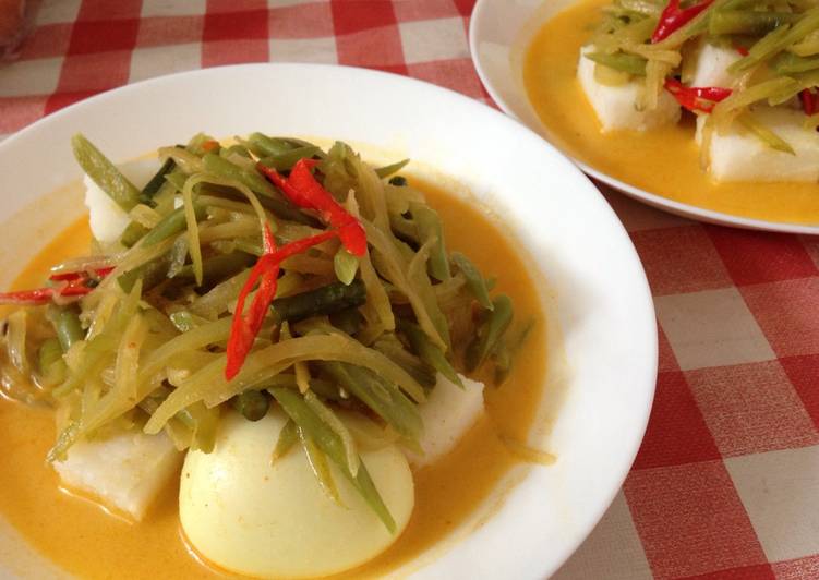 Langkah meracik Lontong Sayur, Bikin Ngiler