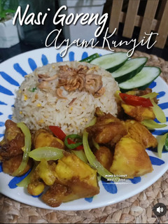 Gambar Nasi Goreng Ayam Kunyit