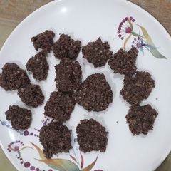 No bake oats cookies A picture of No bake oats cookies.