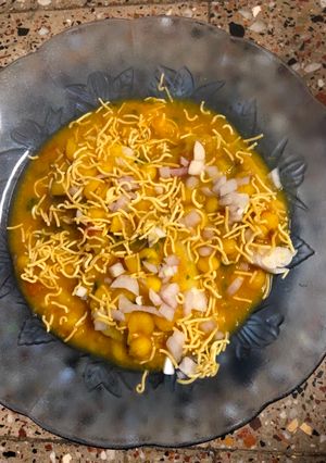 A picture of Sumptuous Ragda Pattice.
