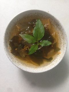 Hình của món Canh kim chi rong biển (chay).