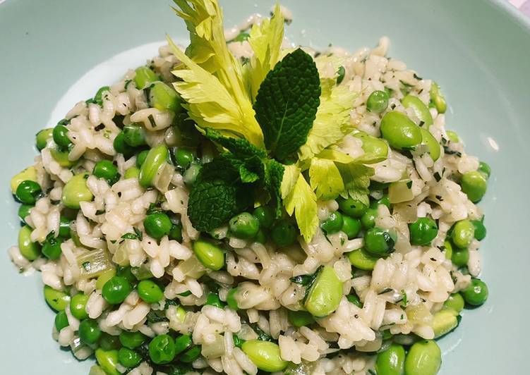 Simple Way to Make Super Quick Homemade Edamame Bean &amp; Minted Pea Risotto