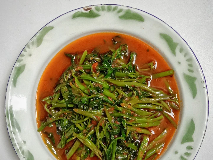 Cara Mudah Membikin Resep Tumis Kangkung Saus Tiram yang Bisa Manjain Lidah Anti Ribet, Lezat Sekali